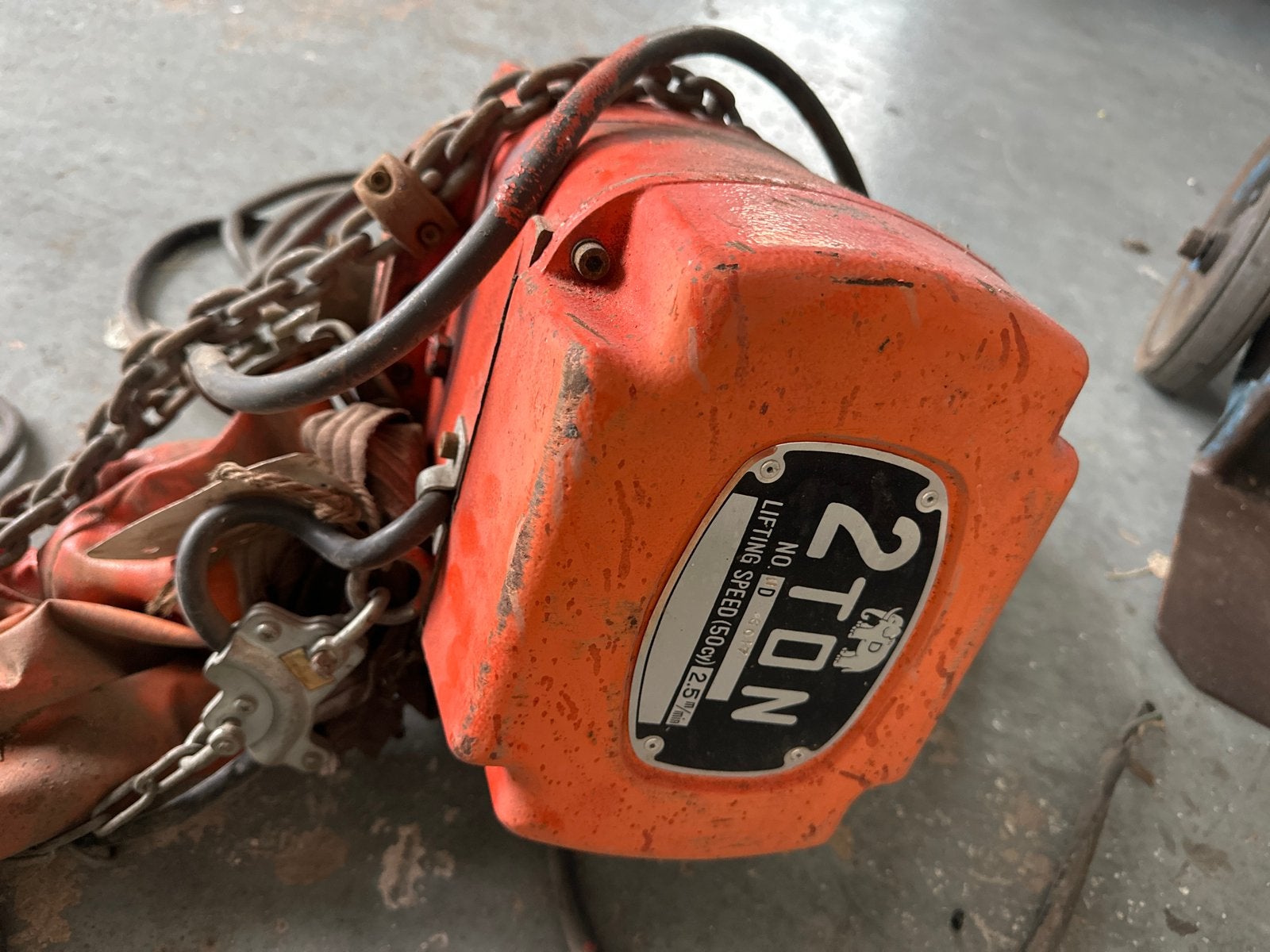 Kettingtakel 2 ton - Elektrisch, Doe-het-zelf en Verbouw, Ophalen, Gebruikt, Elektrisch