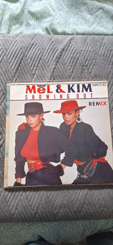 Mel & Kim - Showing Out (Remix) Vinyl Single, Cd's en Dvd's, Vinyl | Pop, Ophalen of Verzenden, 1980 - 1989, Gebruikt, 12 inch