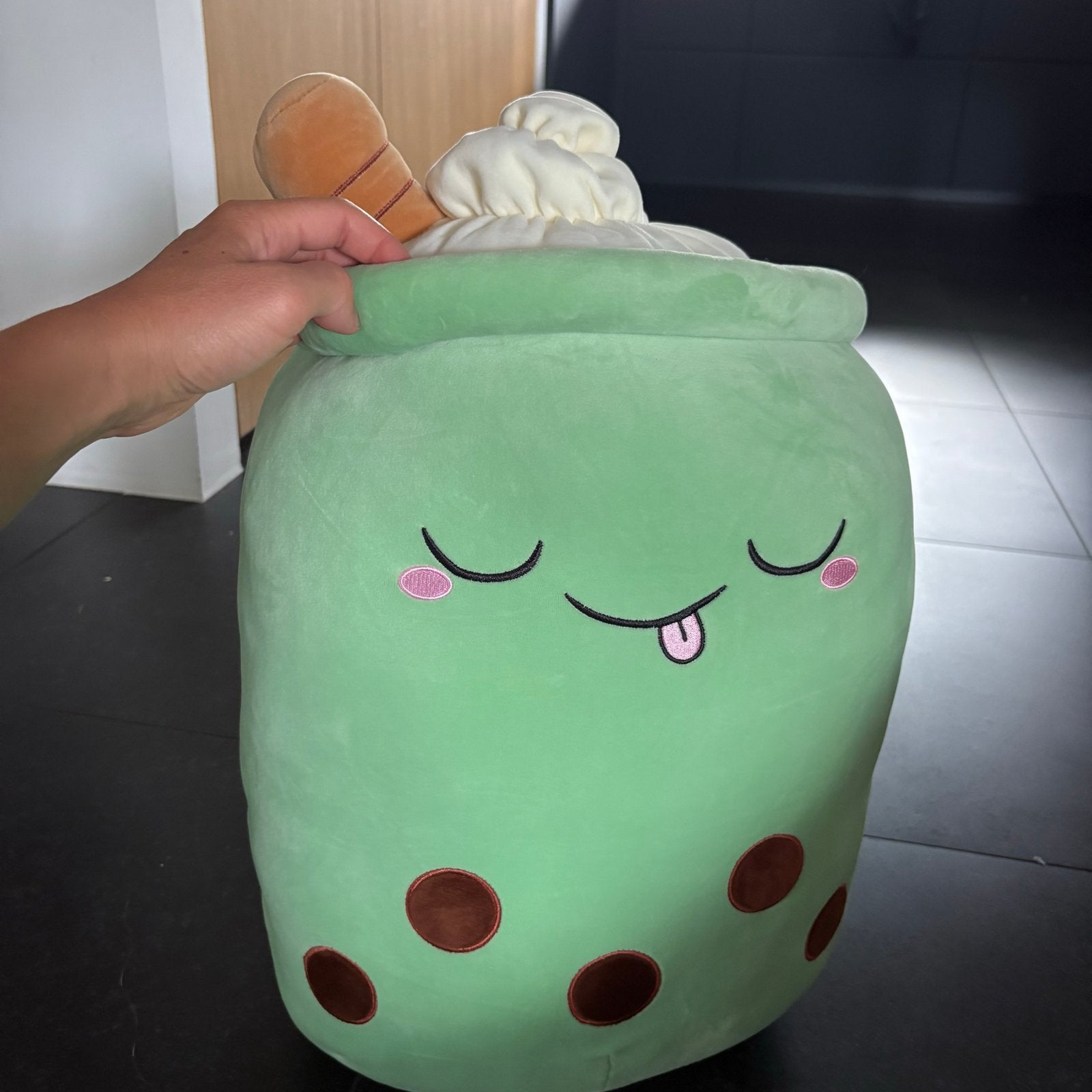 Bubble tea knuffel - 60 cm - met kleine reparatie, Overige typen, Ophalen of Verzenden, Middelgroot (20 tot 80 cm), Gebruikt