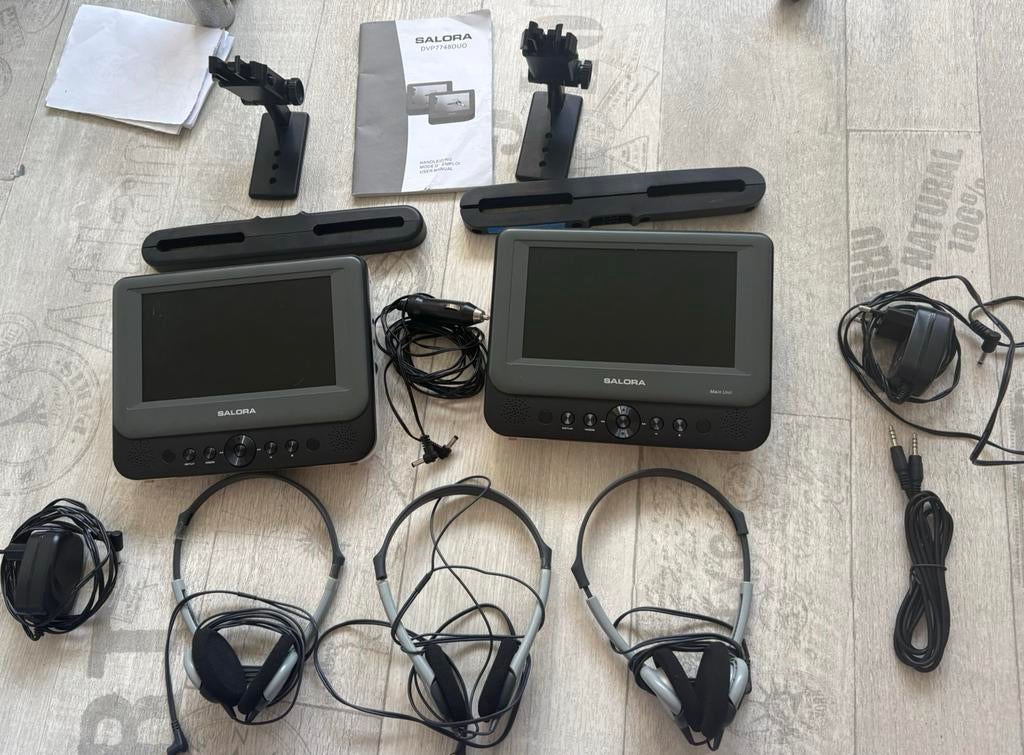TV’s voor in auto, Auto diversen, Ophalen, Zo goed als nieuw