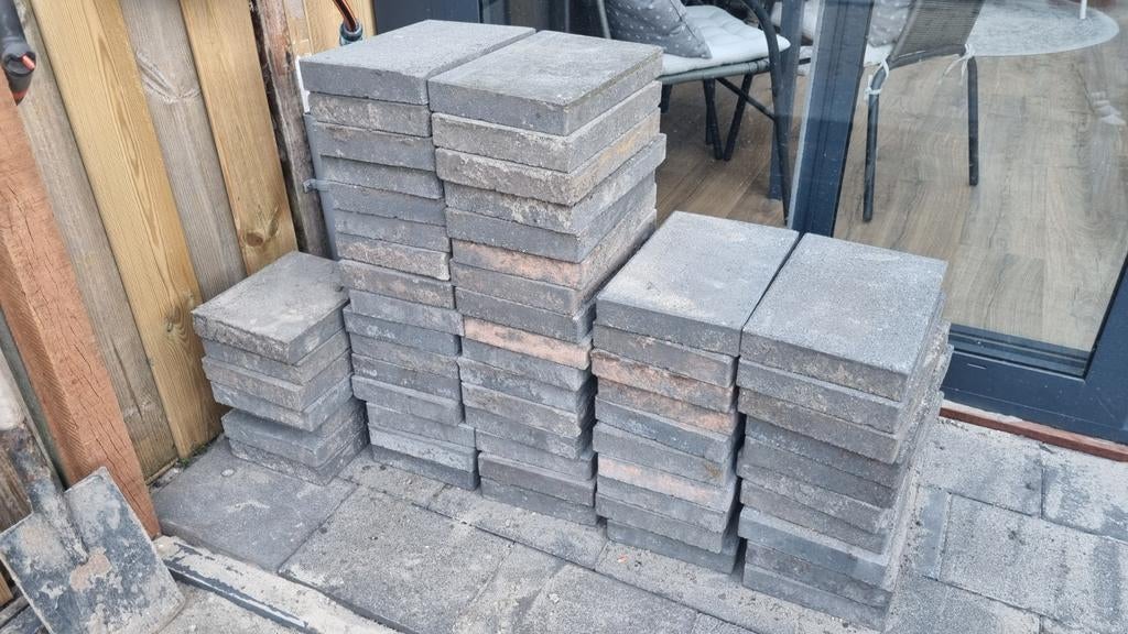 52 tegels 20x30. Gratis afhalen. Grijs/antraciet, Tuin en Terras, Ophalen, Beton, Terrastegels