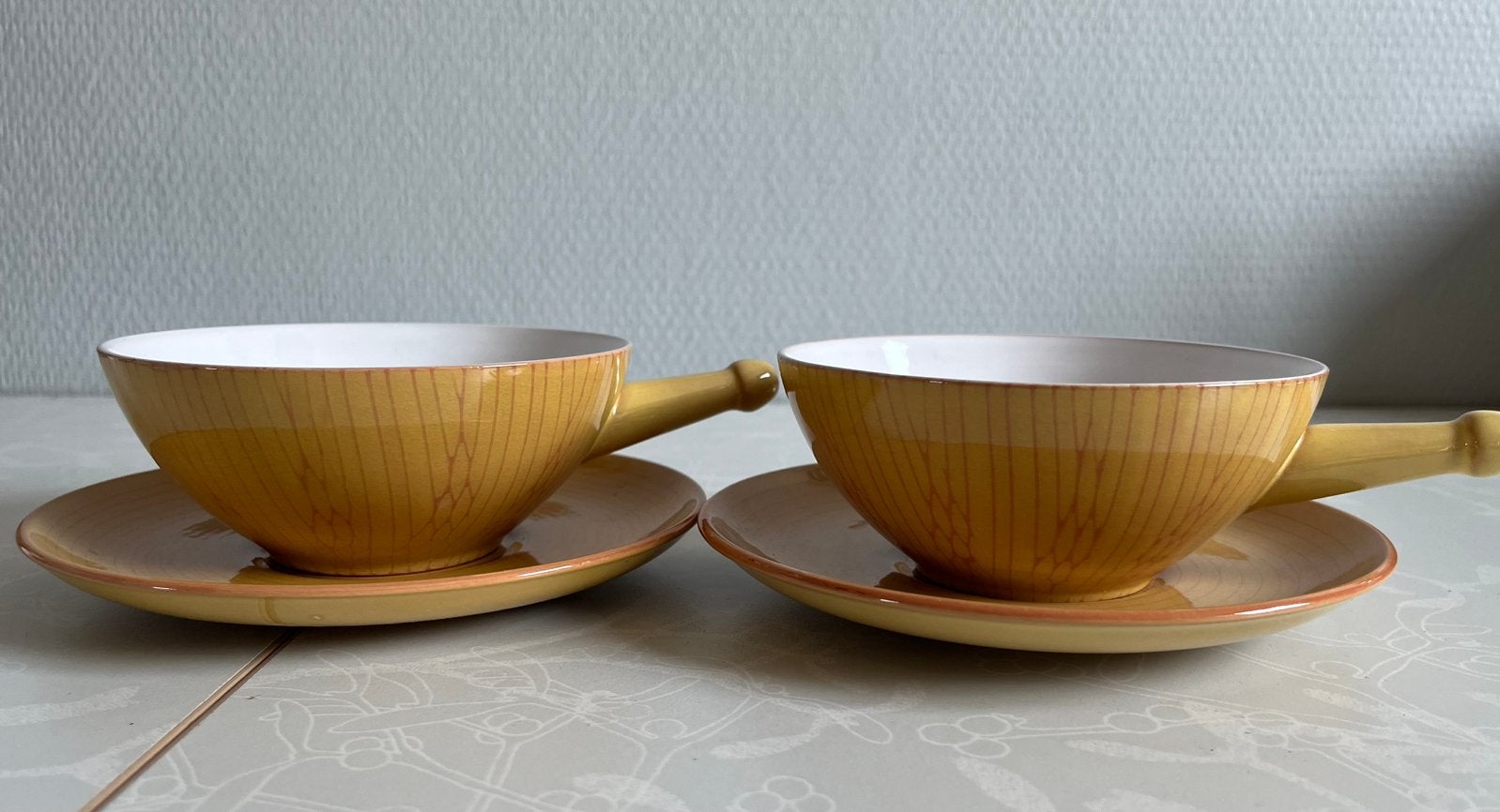 2 soepkommen vintage met schoteltjes, Antiek en Kunst, Ophalen of Verzenden