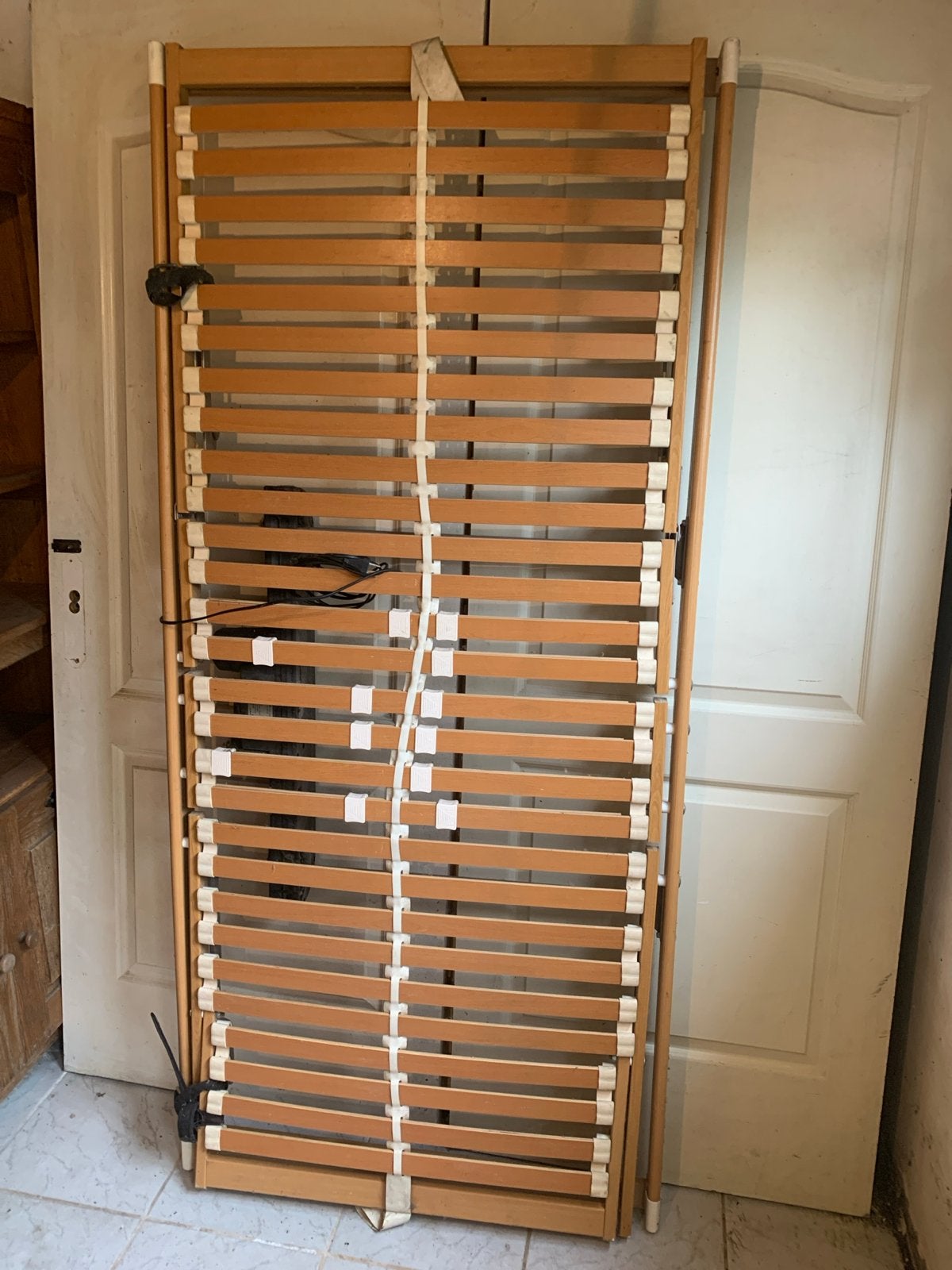 Twee 2! Elektrisch verstelbare lattenbodems 90x200 cm, Huis en Inrichting, Ophalen, Gebruikt, 90 cm, Tweepersoons
