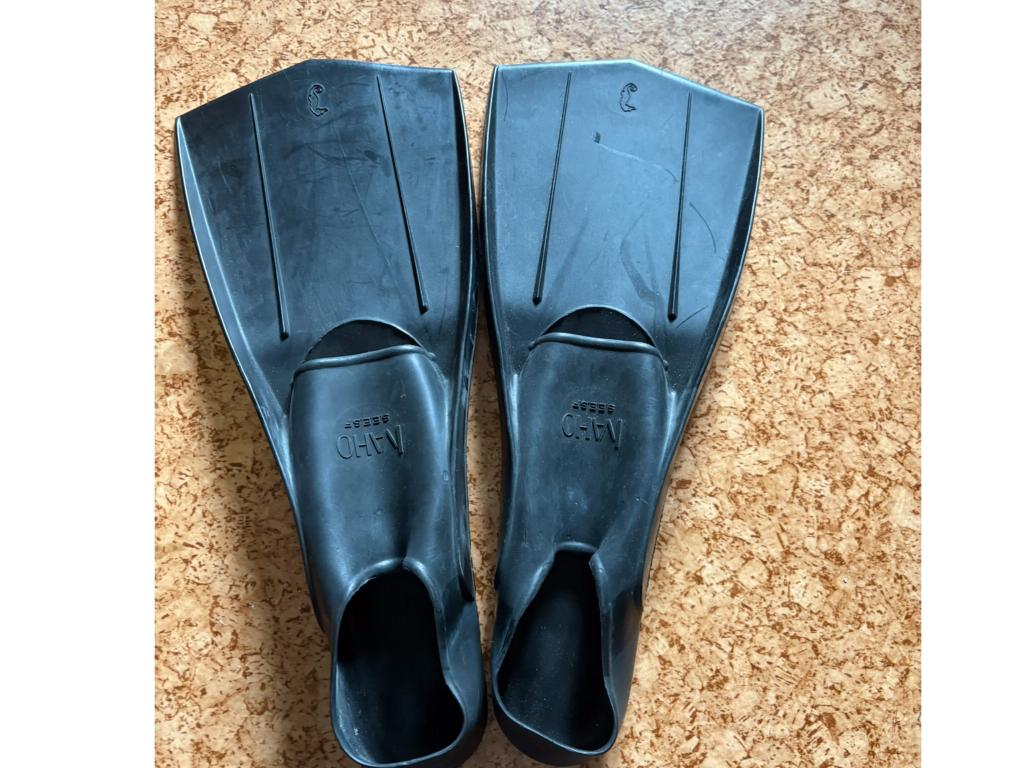 Flippers met zachte achterkant maat 42-44, Watersport en Boten, Ophalen of Verzenden, Gebruikt, Overige