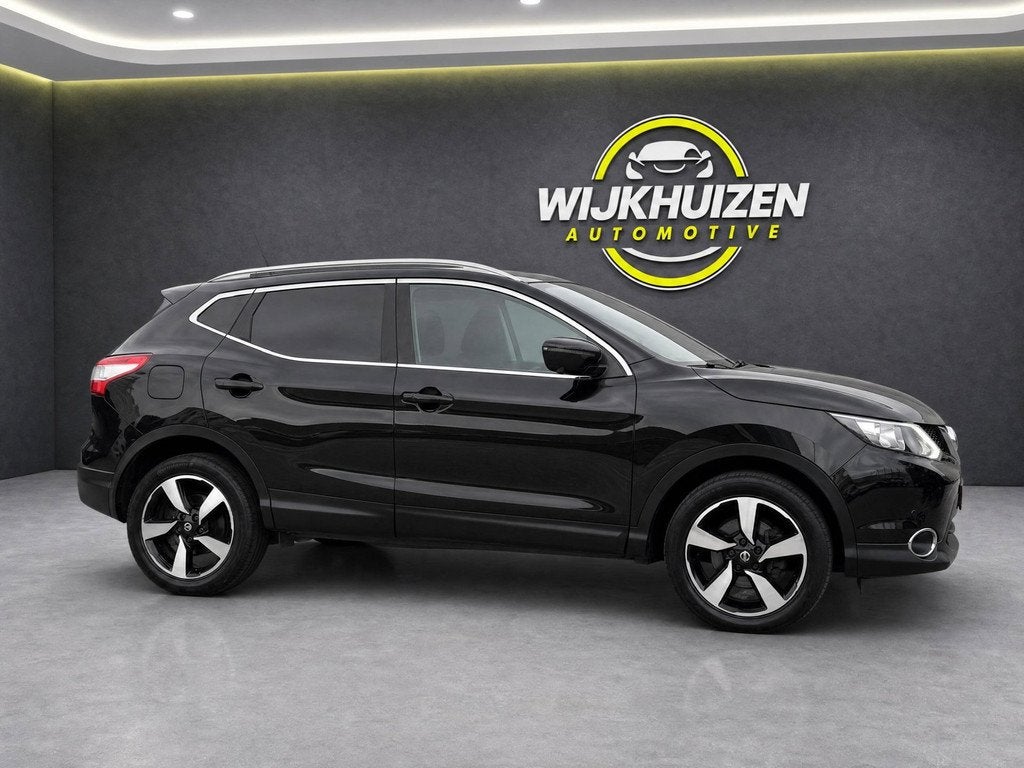 Nissan Qashqai 1.6 N-Connecta met Panorama dak ! 18 Inch ! C, Auto's, Voorwielaandrijving, Gebruikt, 4 cilinders, 1290 kg