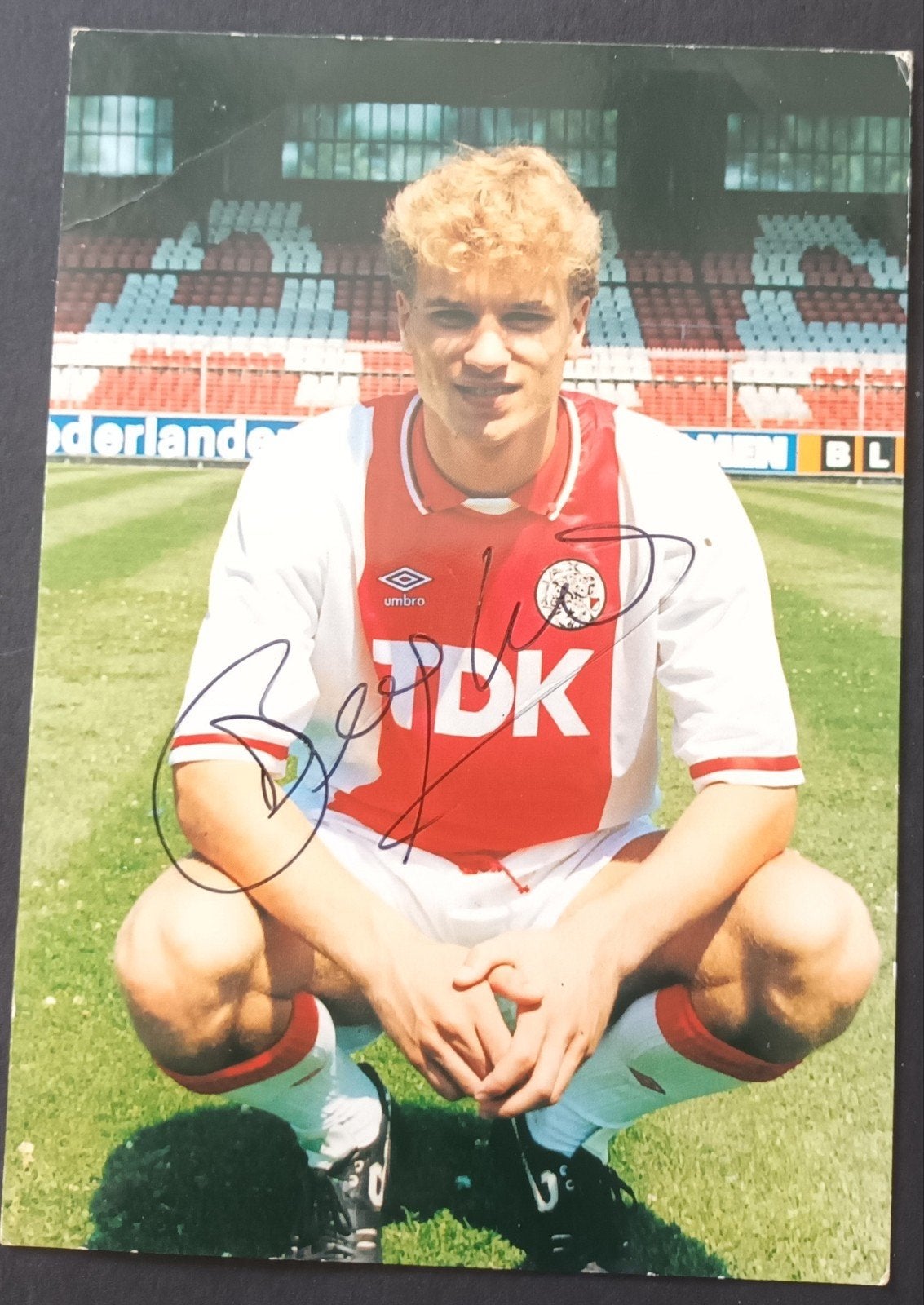 Oude Spelerskaart Dennis Bergkamp als Rookie - handtekening, Verzenden, Ajax, Spelerskaart