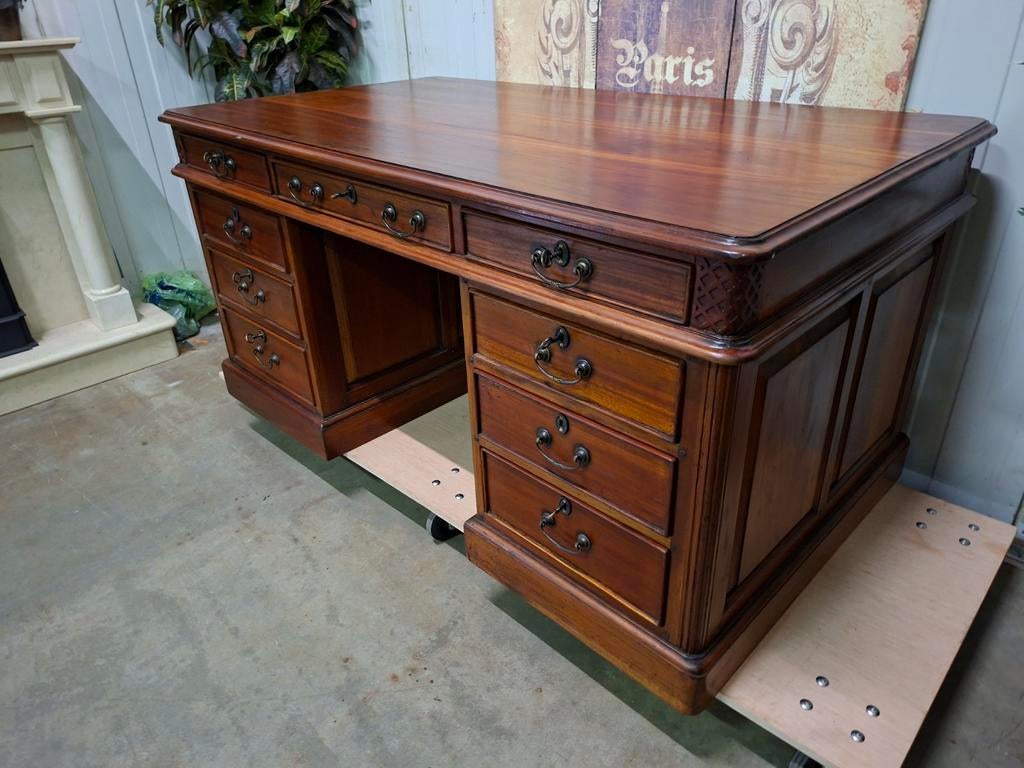 Klassieke Teakhouten dubbelzijdige schrijftafel bureau, Huis en Inrichting, Bureaus, Ophalen of Verzenden