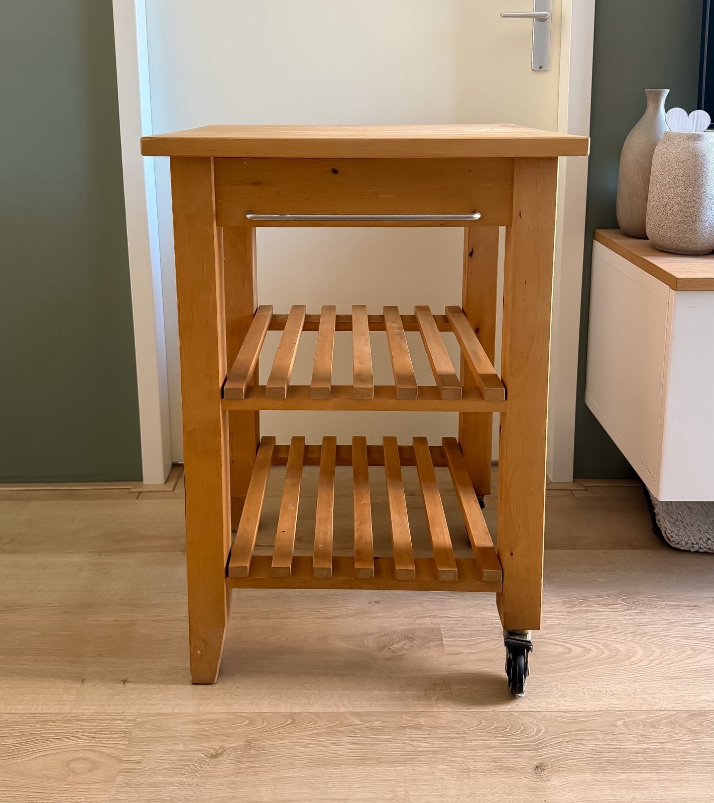 IKEA roltafel / keukentrolley – hout, Ophalen, Gebruikt, Bruin, 50 tot 100 cm