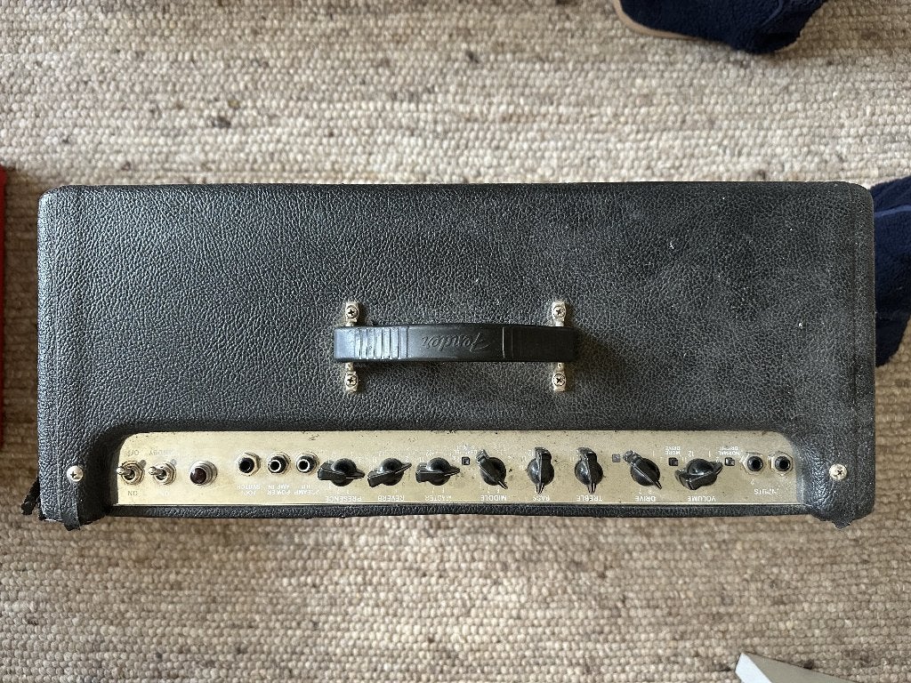 Foto 5 van Fender HotRod Deville 4x10" gitaarversterker