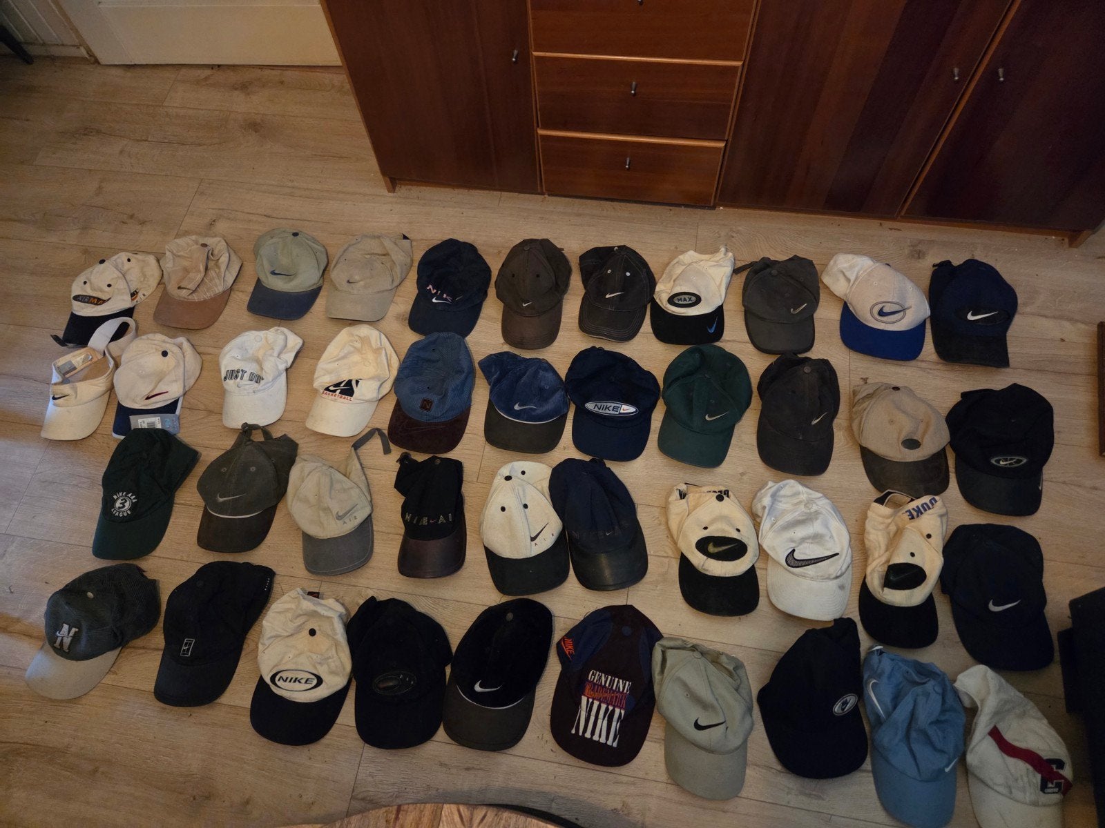 42 Nike petten uit de jaren '90 - Vintage collectie, Nike, Pet, Gedragen, One size fits all