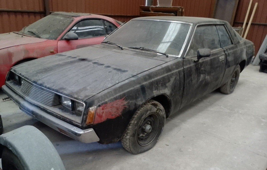 zeldzame mitsubishi sapporo coupe met 99.000km,oldtimer, Bedrijf, Handgeschakeld, Coupé, Te koop