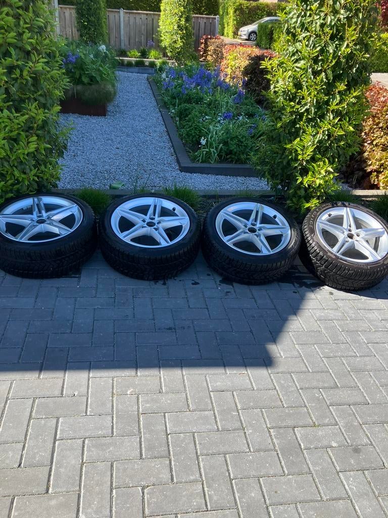 Originele Audi velgen als nieuw! R18 18 245 40, Ophalen, 18 inch, Velg(en), Winterbanden