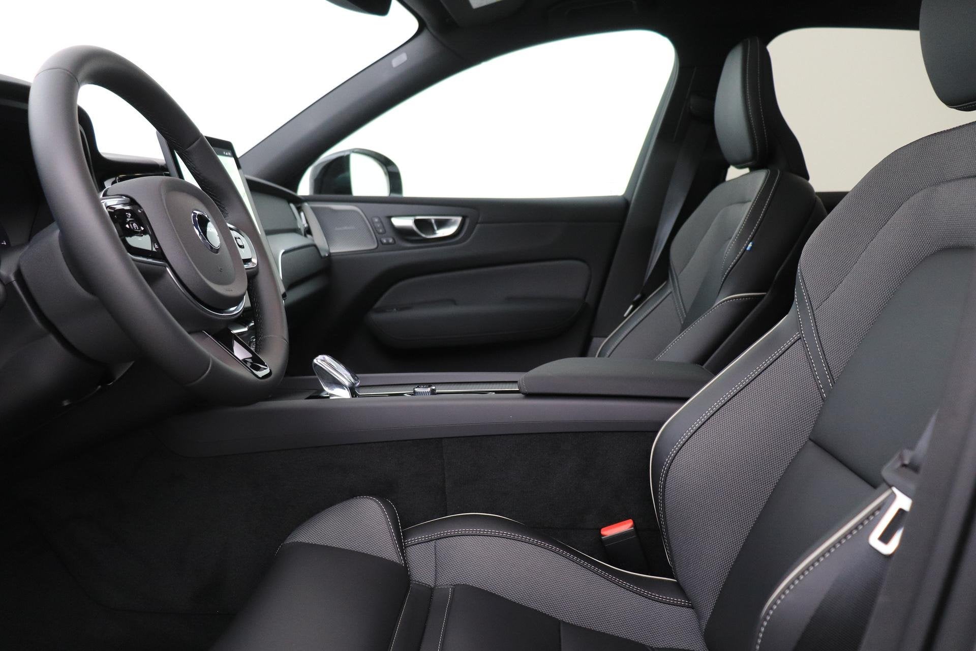Volvo XC60 T6 Plus Black Edition | Harman/Kardon | Pilot Ass, Automaat, Gebruikt, Euro 6, 4 cilinders