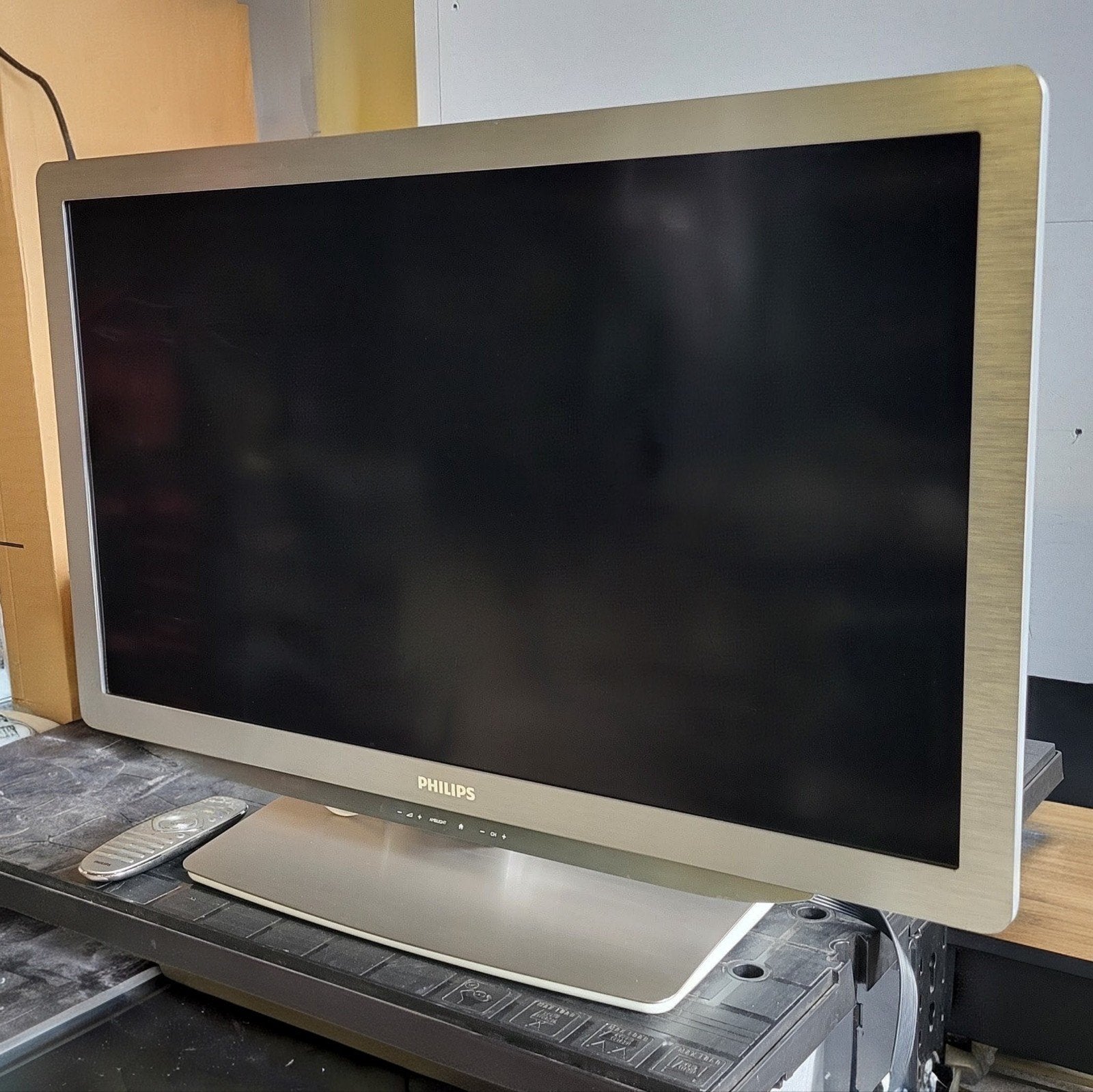 Philips Ambilight Spectra 3, Audio, Tv en Foto, Televisies, Ophalen, Philips, 80 tot 100 cm, 100 Hz