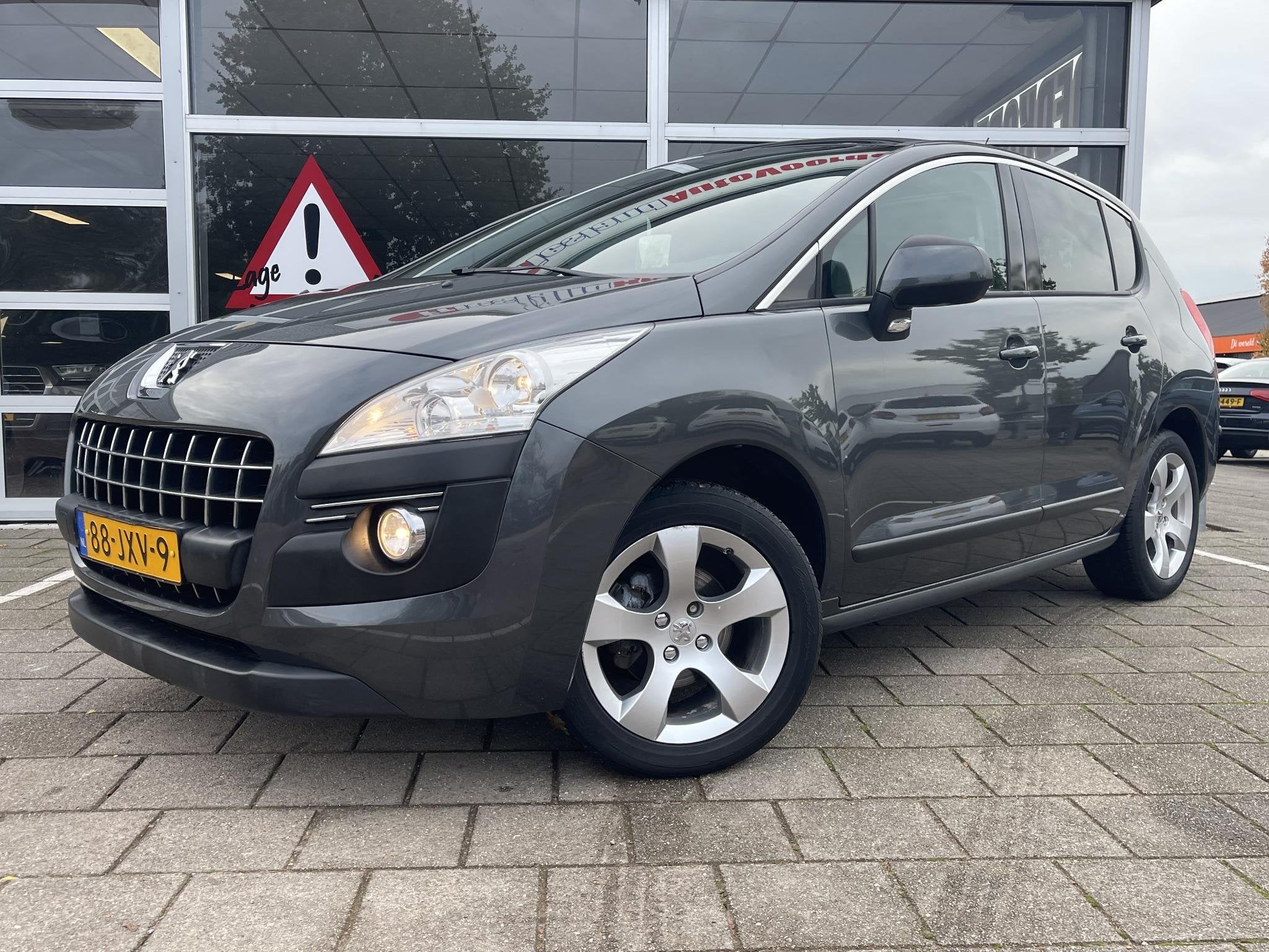 Peugeot 3008 1.6 VTi Première /Cruise/Clima/Panodak/Head up, Voorwielaandrijving, Stof, Gebruikt, 4 cilinders