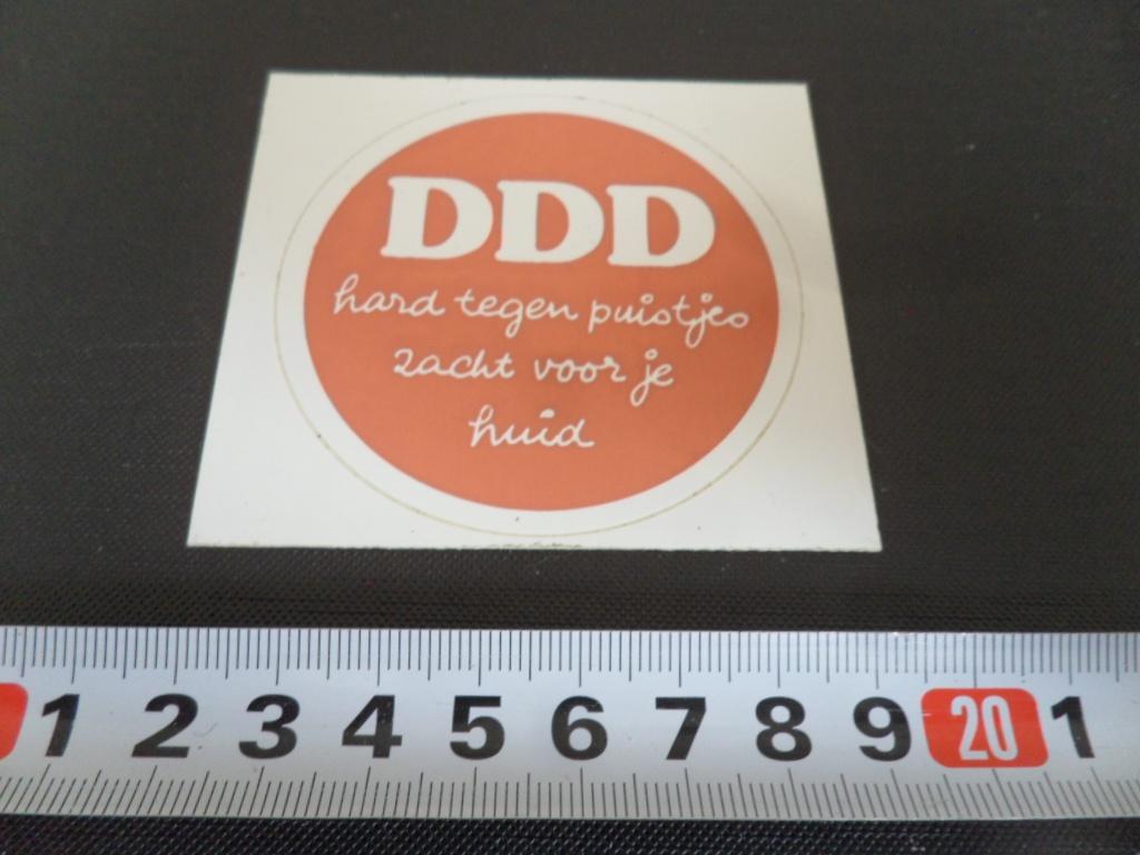 sticker DDD hard tegen puistjes zacht voor je huid, Verzamelen, Ophalen, Zo goed als nieuw