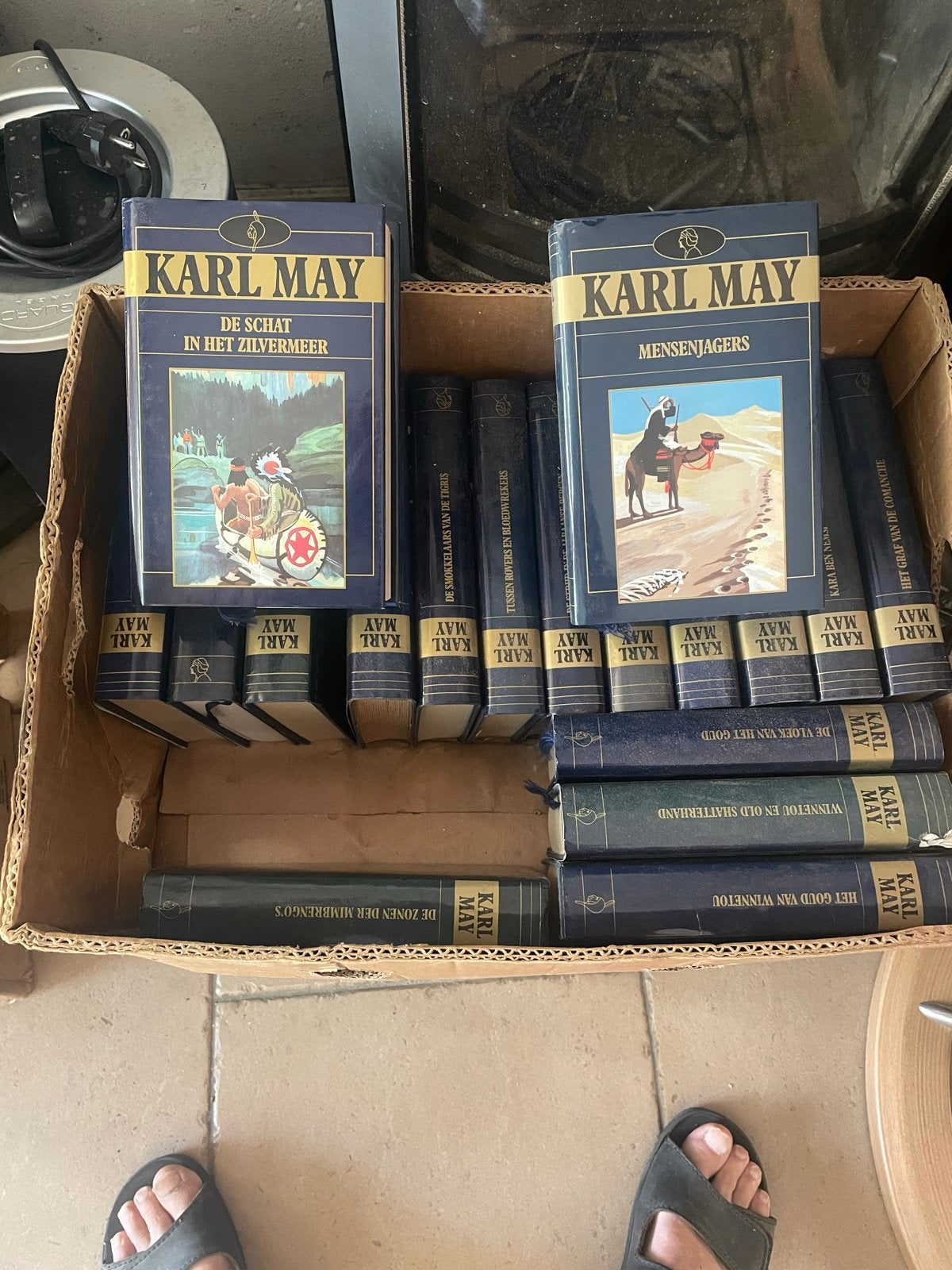 Karl May Winnetou Reeks - 18 Boeken - Katmos Utrecht, Ophalen of Verzenden, Gelezen