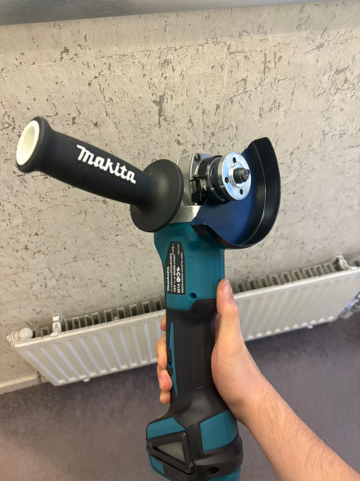 Slijptol makita DGA504, Ophalen of Verzenden, Zo goed als nieuw, Minder dan 700 watt, Haakse handslijpmachine