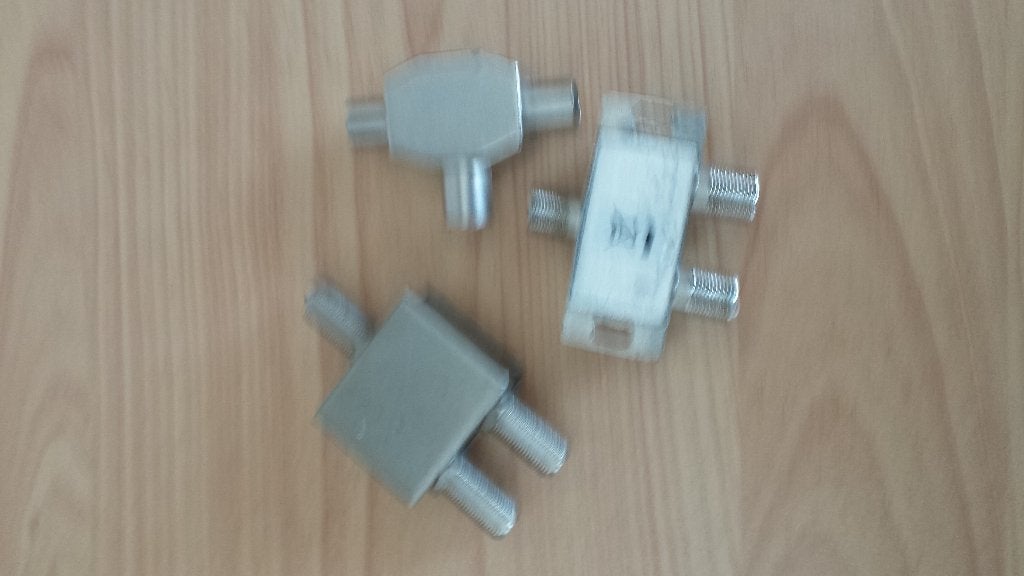 3 heel goede ADSL splitters, Ophalen of Verzenden, Zo goed als nieuw, Minder dan 2 meter