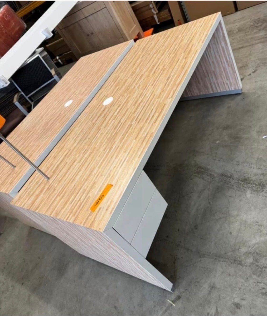Modern bureau met Houten Blad en Lades, Ophalen, Overige typen, Gebruikt, 180 cm