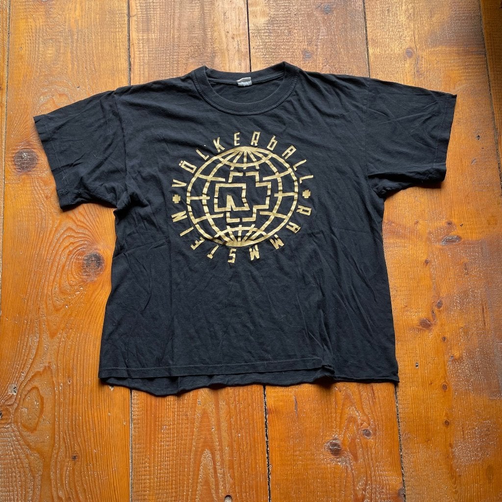 Vintage Rammstein “Völkerball” T-shirt - Maat L, Maat 52/54 (L), Verzenden, Zwart, Onbekend
