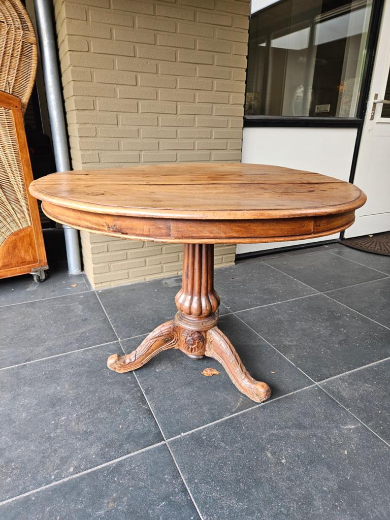 Antieke eettafel rond, Ophalen