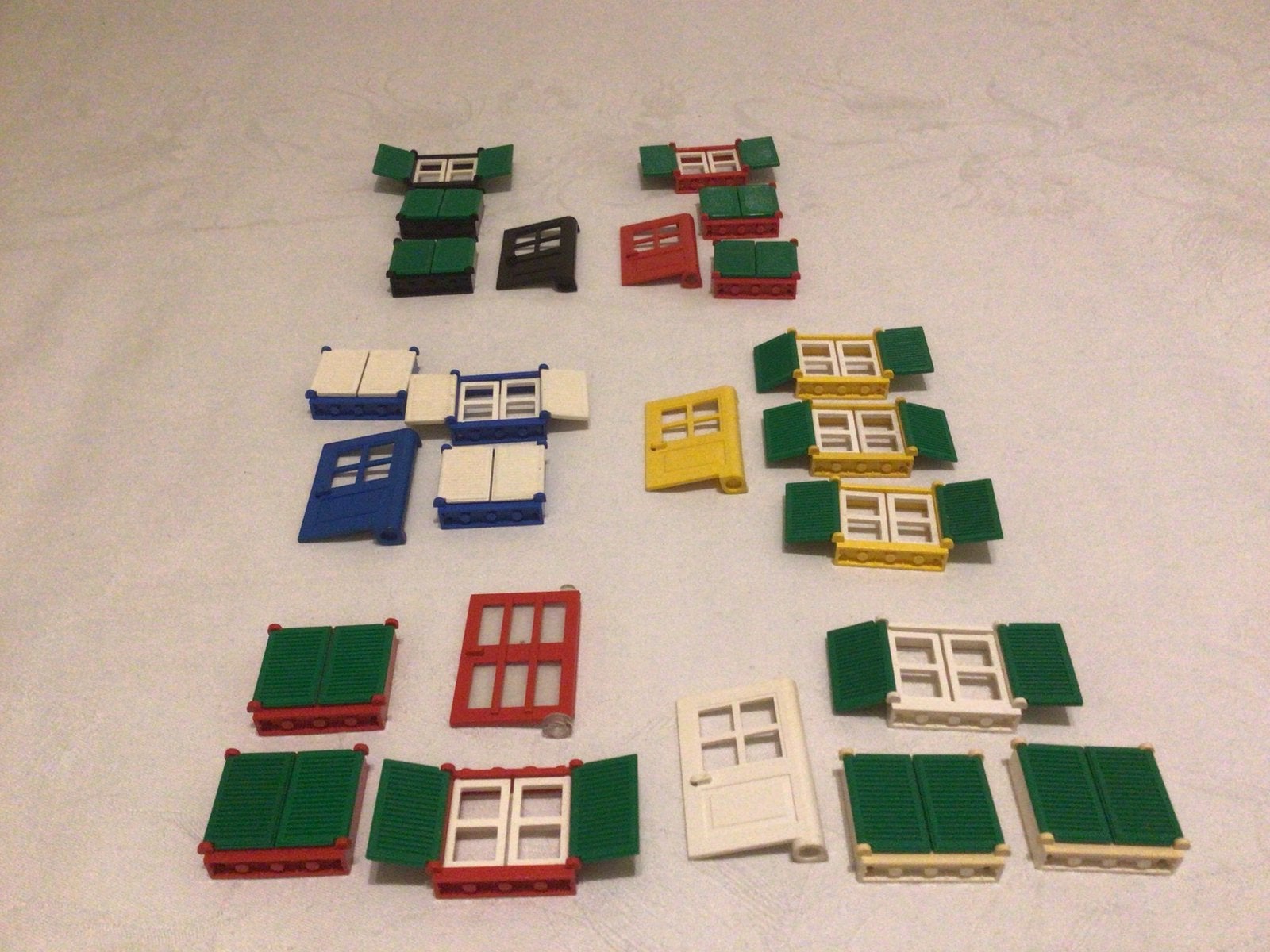Ramen en luiken van lego, Ophalen