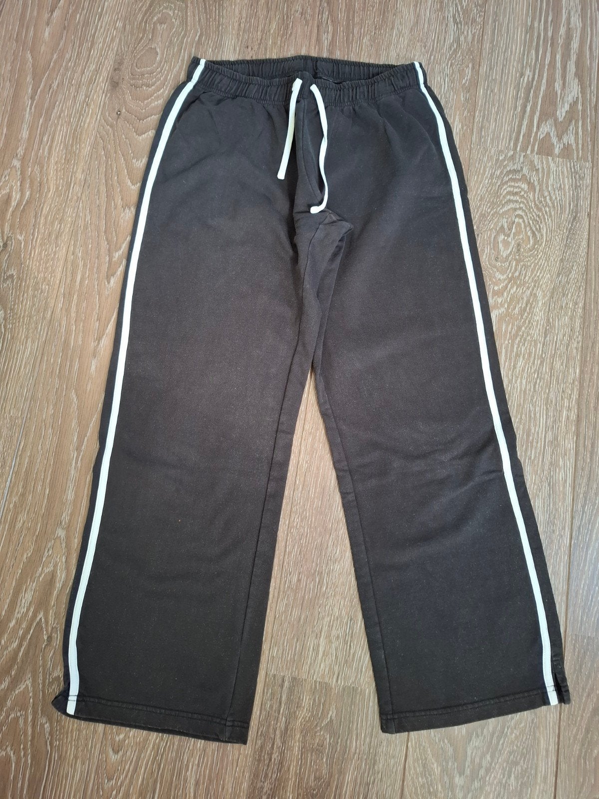 zwarte joggingbroek, maat 40/42, Kleding | Dames, Broeken en Pantalons, Bonprix, Zwart, Maat 42/44 (L), Ophalen of Verzenden
