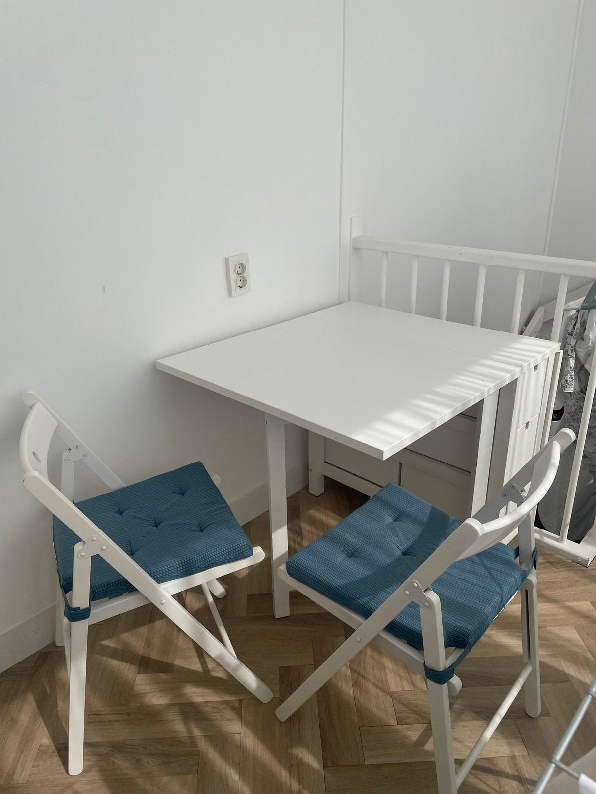 Ikea Terje Uitklapstoelen met Justina kussens (2 stuks), Huis en Inrichting, Stoelen, Ophalen, Gebruikt, Twee, Wit