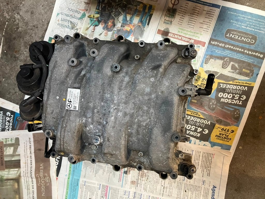 inlaatspruitstuk A 272 140 24 01 Mercedes M272 V6 + pakking, Auto-onderdelen, Motor en Toebehoren, Ophalen of Verzenden, Gebruikt