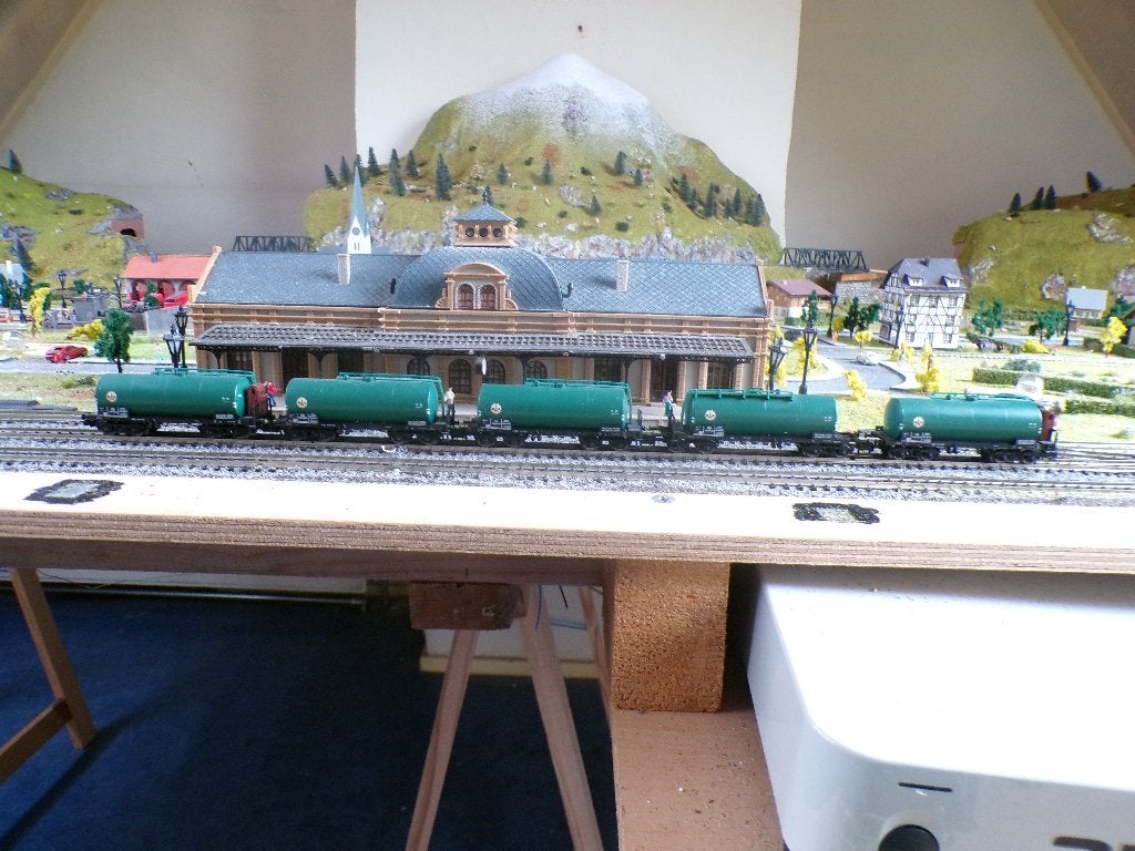 5X tank wagonnen, Gelijkstroom, Fleischmann, Ophalen of Verzenden, Nieuw