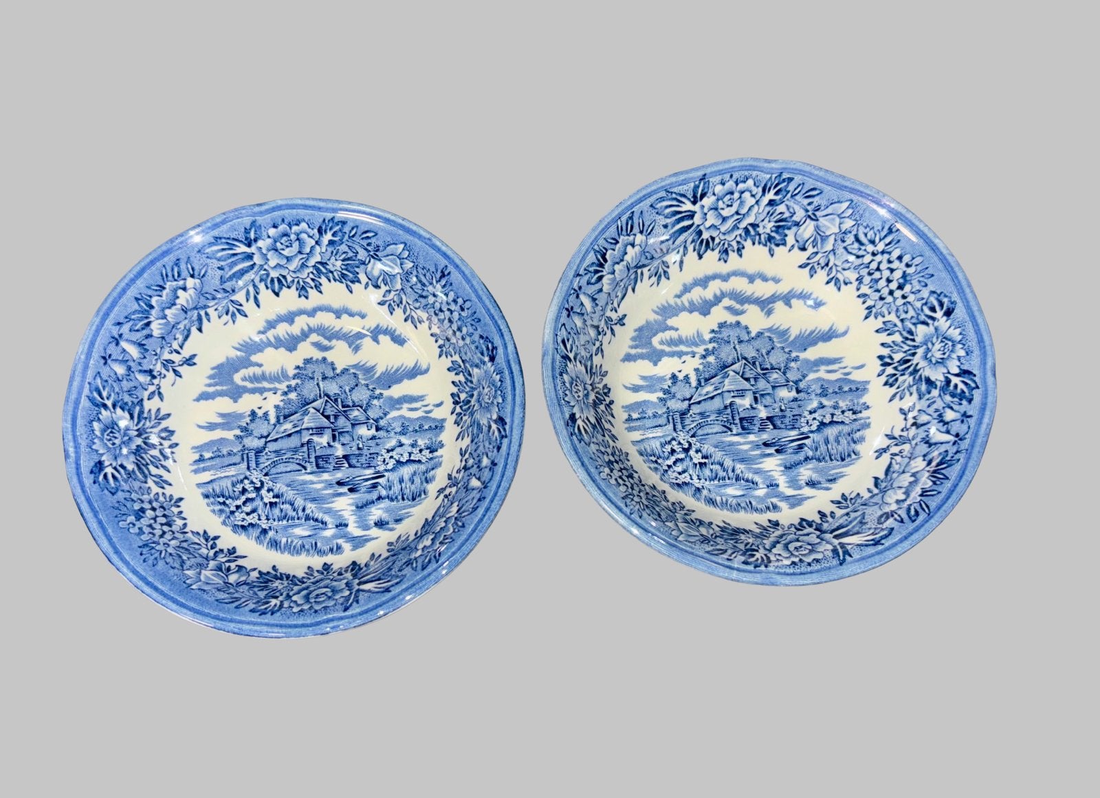 2 Vintage Salem China Schaaltjes Olde Staffordshire, Antiek en Kunst, Verzenden