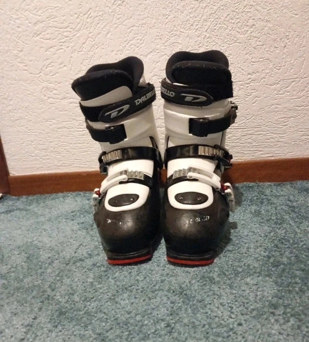 Dalbello ski schoenen rood, zwart, wit - Maat 26.5, Overige merken, 160 tot 180 cm, Gebruikt, Schoenen