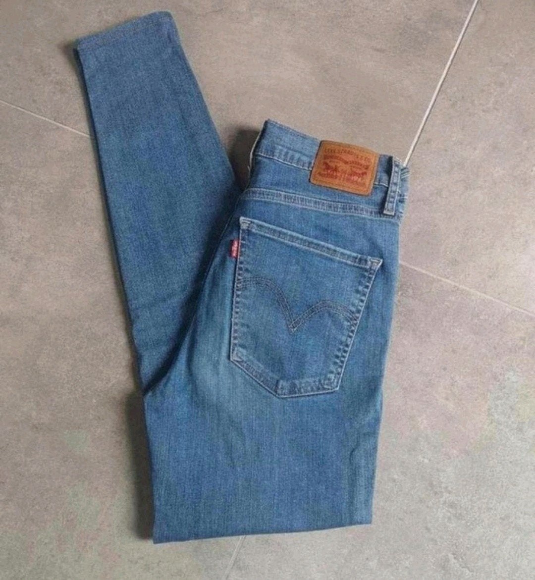 Levi's high waist jeans ZGAN W27, Kleding | Dames, Blauw, Ophalen of Verzenden, Zo goed als nieuw, W27 (confectie 34) of kleiner