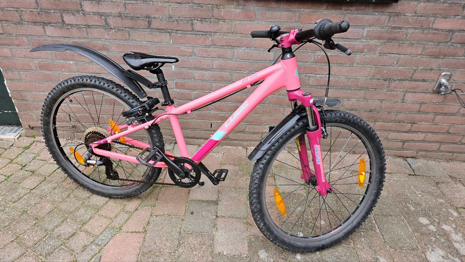 Cube meisjes mountainbike MTB roze 24 inch