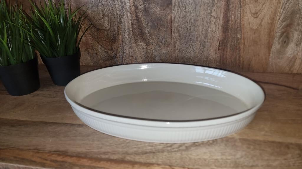 Wedgwood Edme ovale ovenschaal visschaal ovenvaste schaal, Huis en Inrichting, Keuken | Servies, Ophalen of Verzenden, Wedgwood