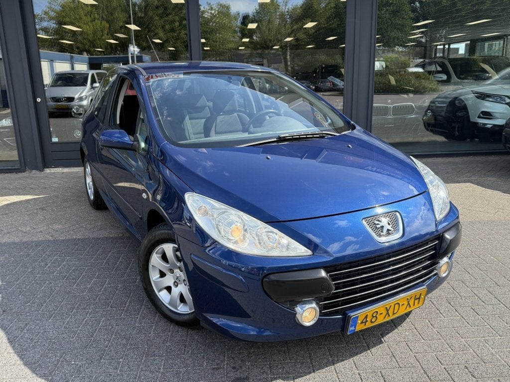 Peugeot 307 1.6-16V XS nieuwe apk (bj 2007), Auto's, Gebruikt, 4 cilinders, Blauw, 1587 cc