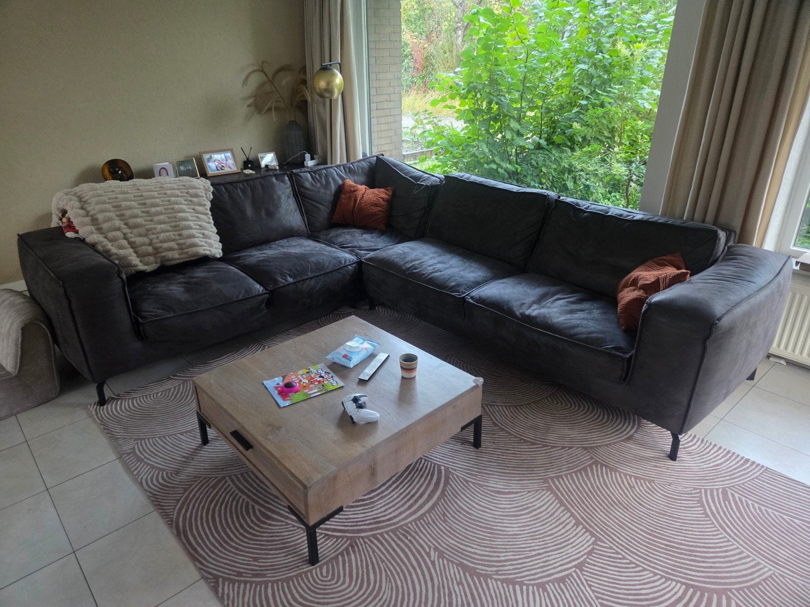 Comfortabele Hoekbank - Donkergrijs, Huis en Inrichting, Ophalen, 250 tot 300 cm, Modern en comfortabel, Hoekbank