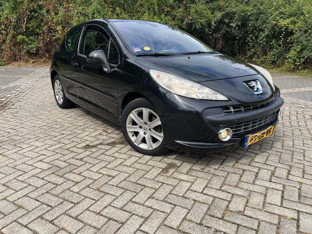 Peugeot 207 1.6 16V 3DRS 2008 Zwart, Auto's, Voorwielaandrijving, Stof, 4 cilinders, Zwart