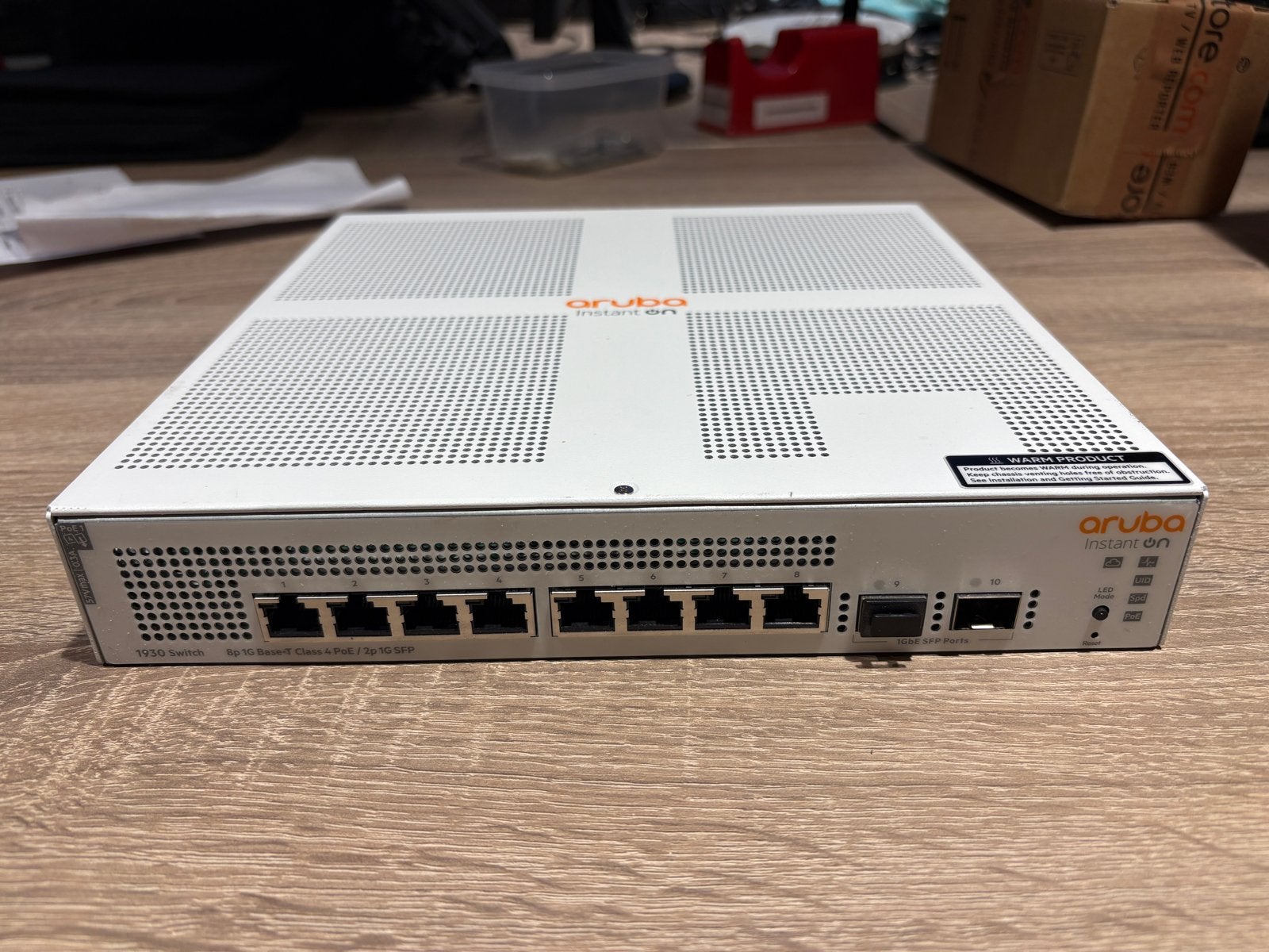Aruba Instant On 1930 Switch 8p 124W POE, Ophalen of Verzenden, Zo goed als nieuw