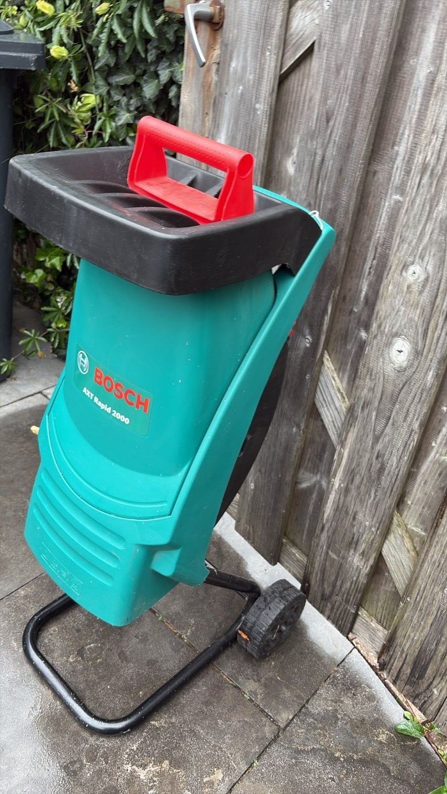 Bosch AXT Rapid 2000 Hakselaar - Krachtig en Efficiënt, Ophalen, Gebruikt, Met opvangzak, Bosch