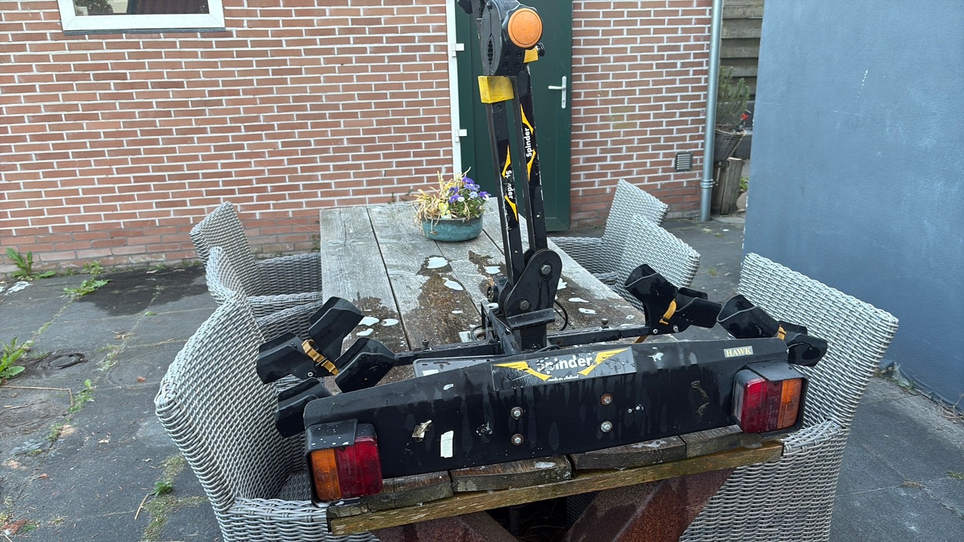 Spinder hawk, Ophalen, 2 fietsen, Zo goed als nieuw, Trekhaakdrager