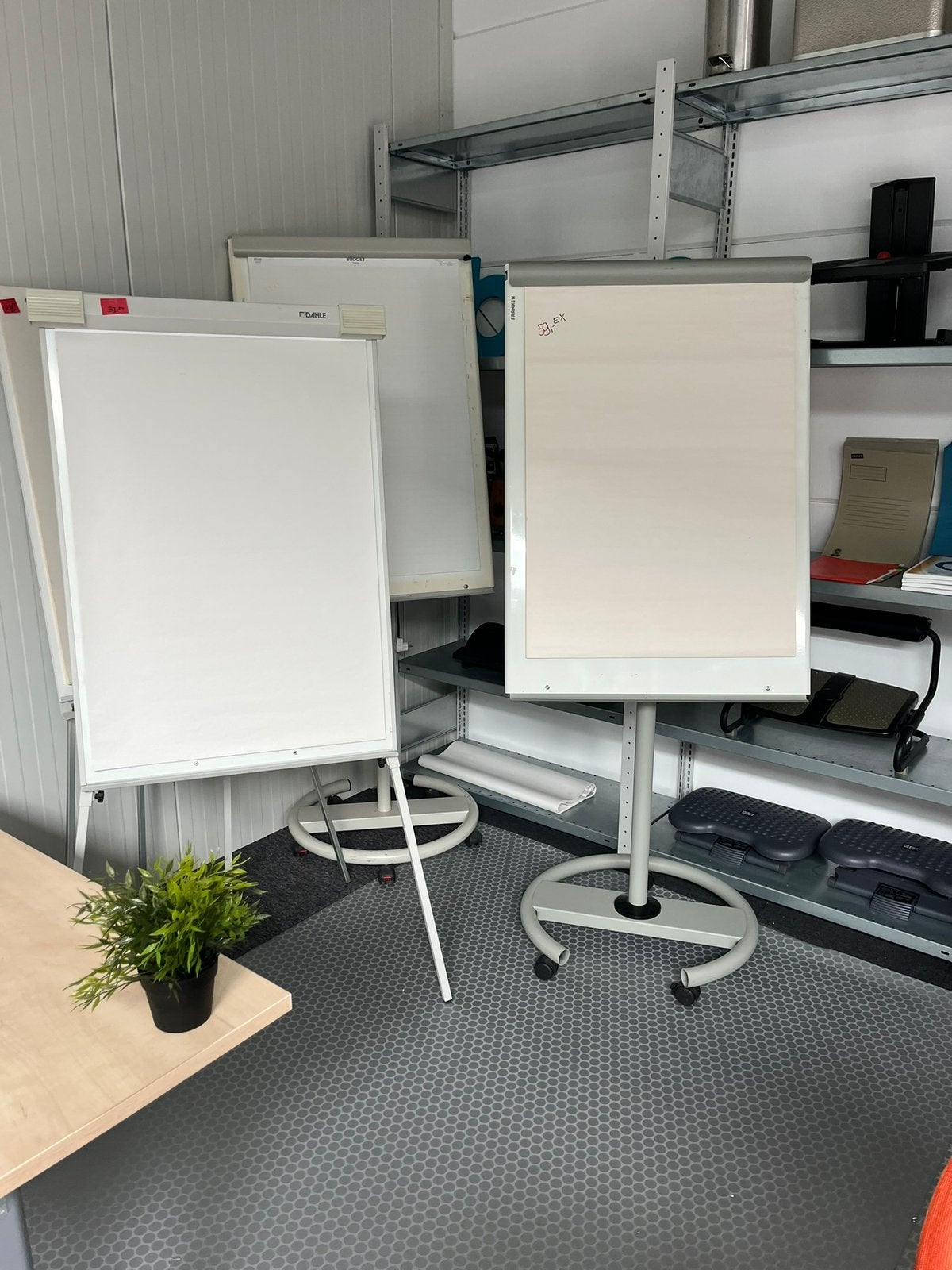 Div. Whiteboards flipover prikbord, Ophalen, Geen, Zo goed als nieuw, Bekijk ook mijn andere advertenties