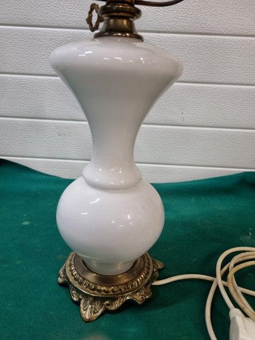 tafellamp vintage designe melkglas en messing, Ophalen of Verzenden, 'T Olde Gre-j, Info@toldegrej.nl, Endepoelstraat 20f Didam