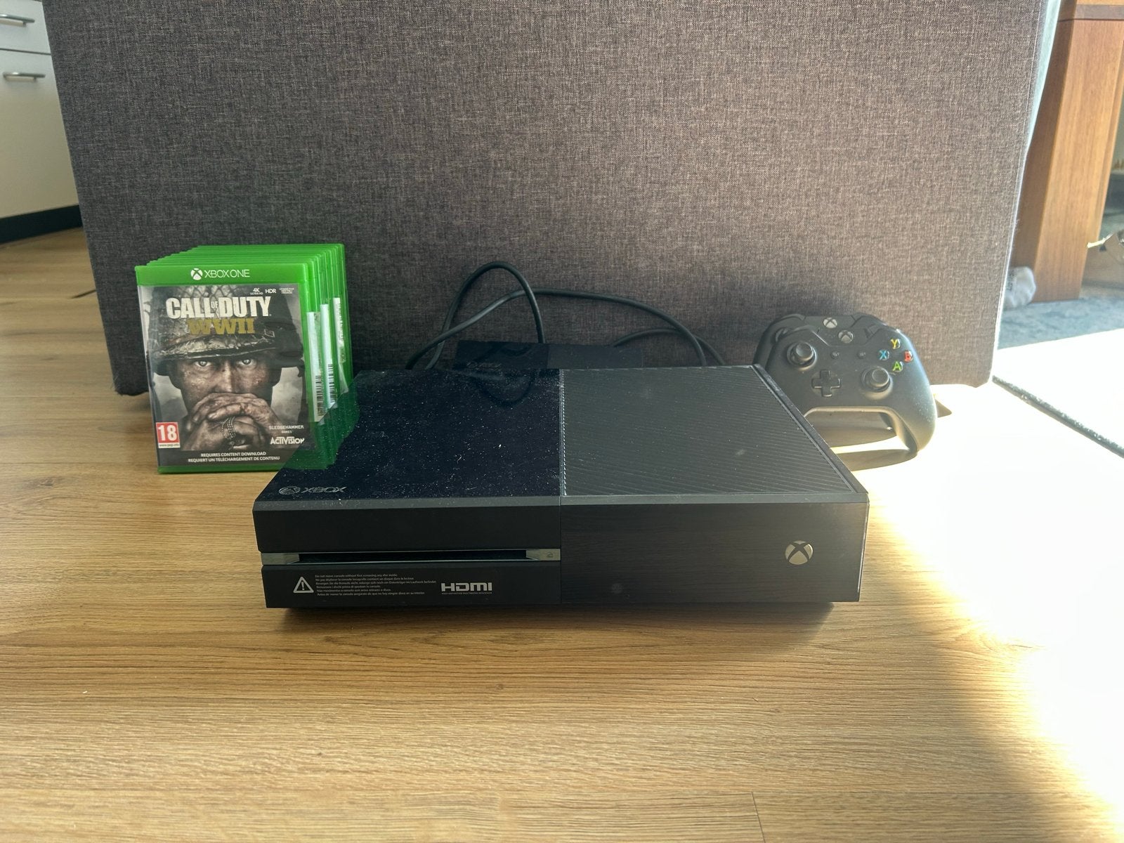 Xbox One, inclusief 2 controllers en 10 populaire games, Spelcomputers en Games, Spelcomputers | Xbox One, Xbox One, Met 2 controllers