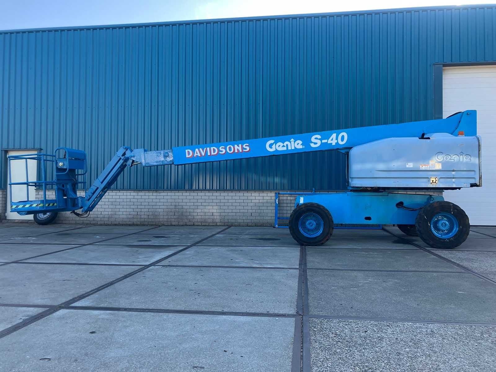 Genie S45 Aerial Work Platforms 2001