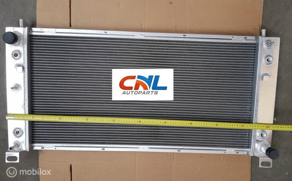 Radiateur Chevy Silverado 1500 2500 Suburban Tahoe, Nieuw, Ophalen of Verzenden