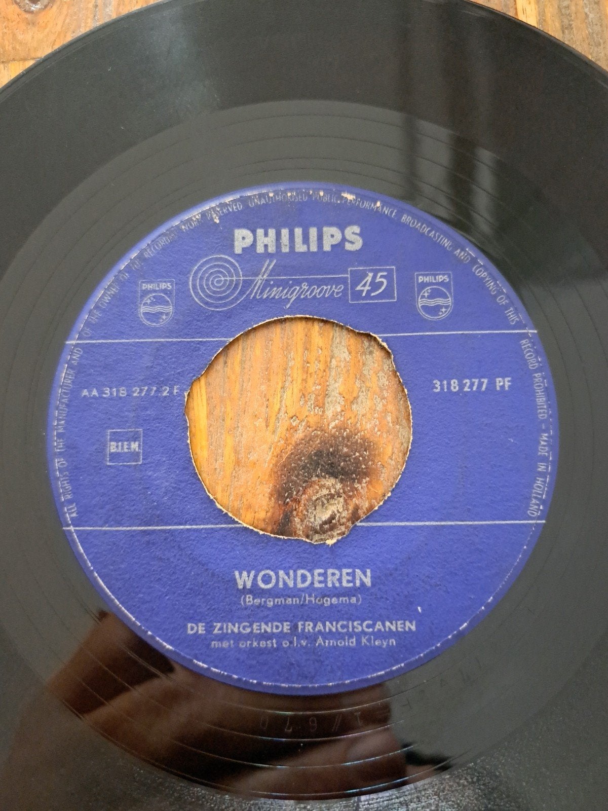 DE ZINGENDE FRANCISCANEN PIRAAT SINGLE