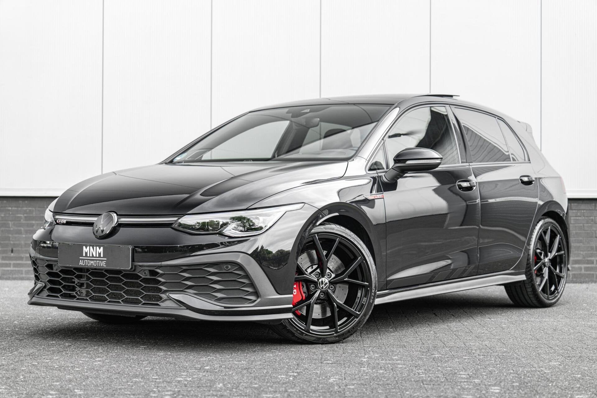 Volkswagen Golf 2.0 TSI GTI Clubsport |Pano|H/K|HUD|Keyless, Stof, Gebruikt, Zwart, 4 cilinders