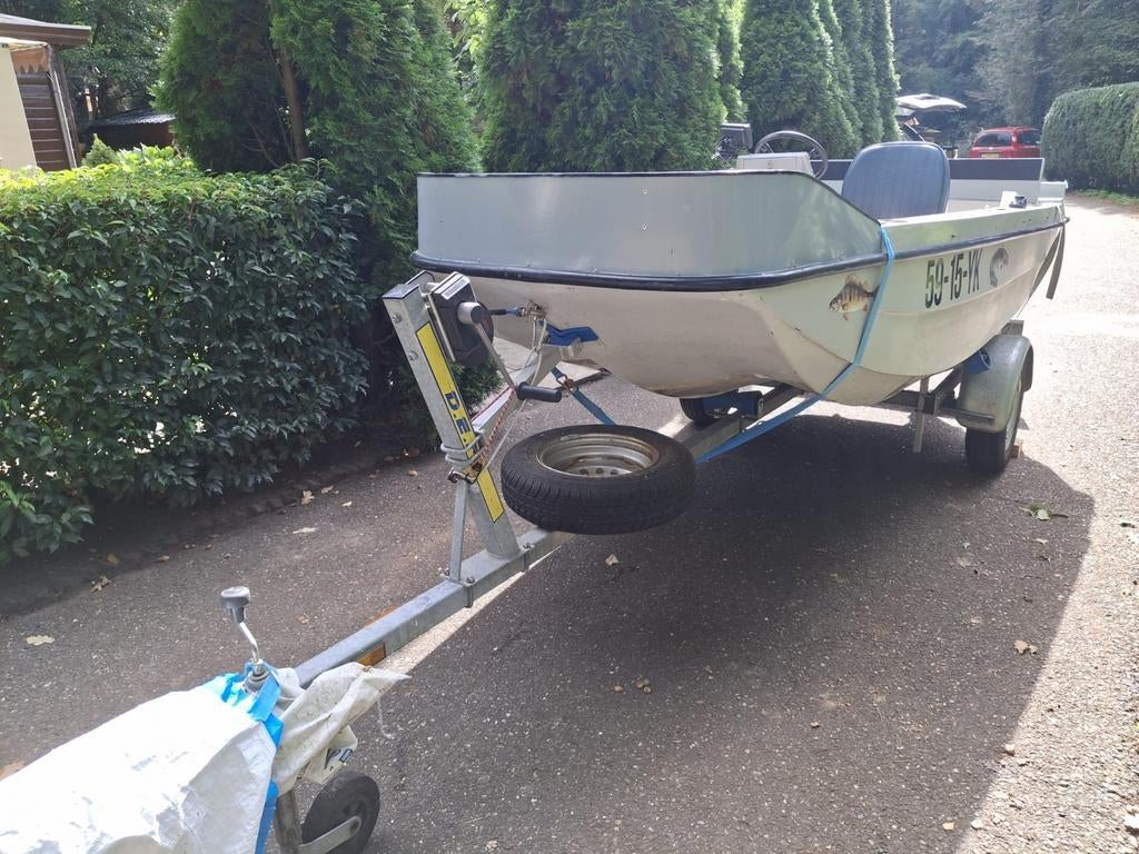 Vis console boot met 20pk 4 takt en trailer, Ophalen, 10 tot 30 pk, Gebruikt, Viertaktmotor